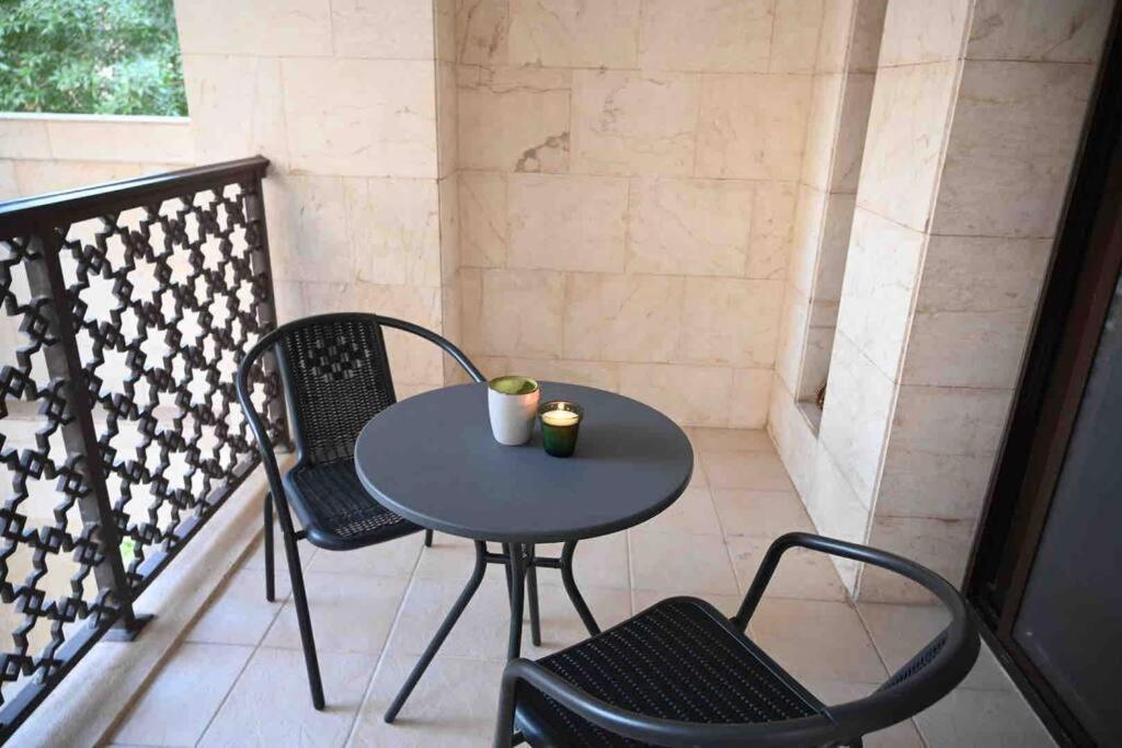 Brand New Furniture . Close To Dubai Mall. Bagian luar foto